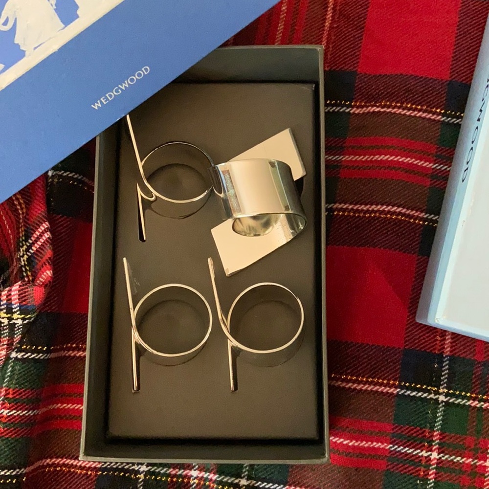 Wedgwood Silver Napkin Rings NIB